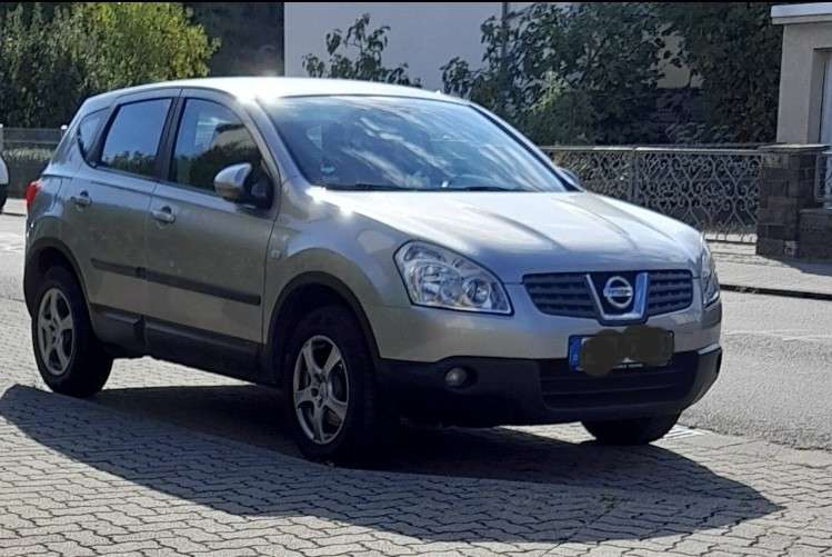 Nissan Qashqai 130.000 km 5.200 &euro; Mannheim 68169
