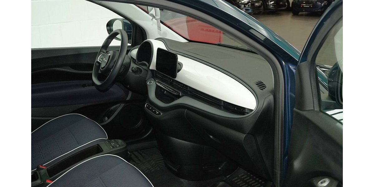 Fiat 500e Action Carplay Android Automatik 23.600 km 12.600 &euro; Lich 35423