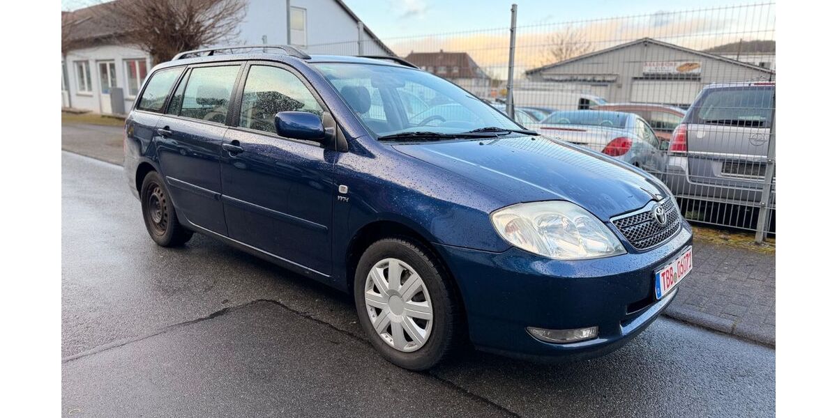 Toyota Corolla 237.000 km 2.600 &euro; Wertheim am Main 97877