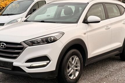 Hyundai TUCSON 77.971 km 13.890 &euro; Düren 52351