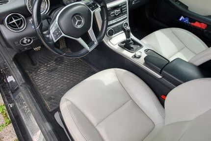 Mercedes-Benz SLK 200 104.500 km 16.300 &euro; Grafrath 82284