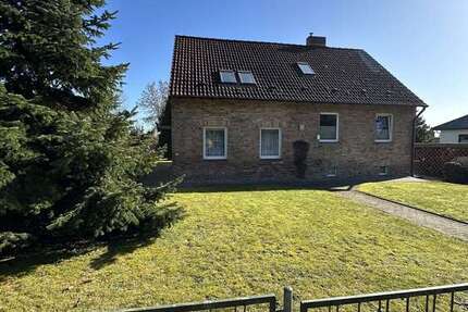 Haus Grevesmühlen - 6 Zimmer, 125 m&sup2;, 185.000&euro; | Angebot:25382041