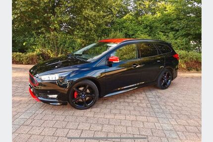 Ford Focus 93.000 km 12.300 &euro; Hanau 63456