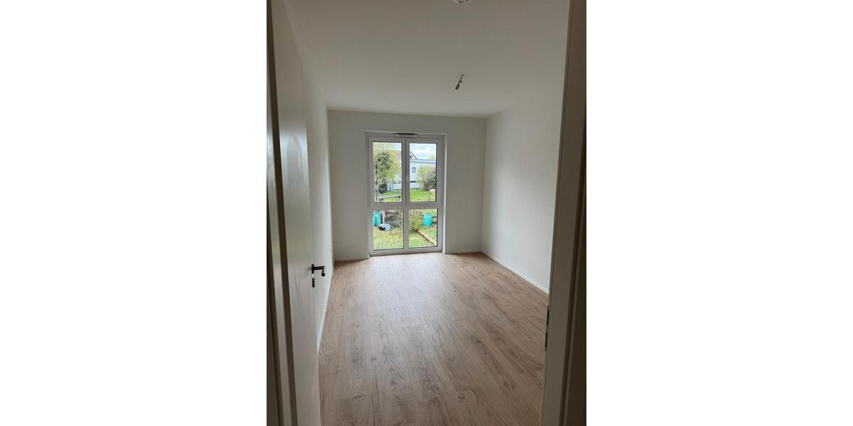 Hochparterre Neckarsulm - 4.5 Zimmer, 122 m&sup2;, 650.000&euro; | Angebot:26095545