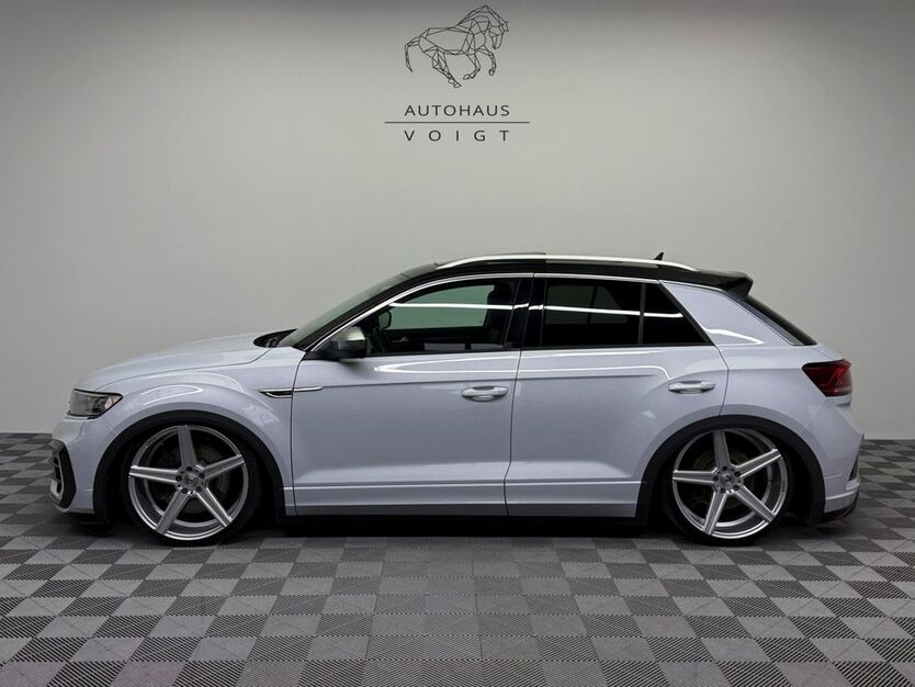 VW T-Roc 64.057 km 30.500 € Radevormwald 42477