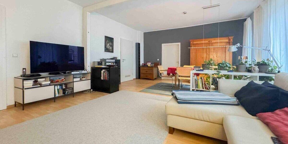 Etagenwohnung Nürnberg Gostenhof - 4 Zimmer, 111 m&sup2;, 395.000&euro; | Angebot:26359406