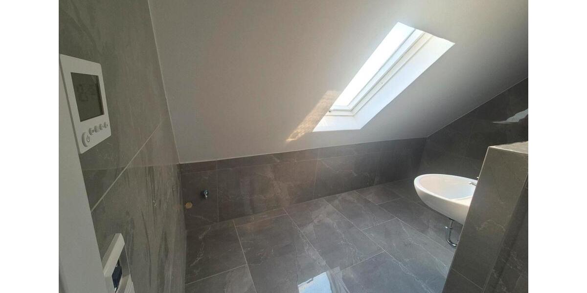 Einfamilienhaus Kirchlengern - 11 Zimmer, 174 m&sup2;, 1.400&euro; | Angebot:26169147