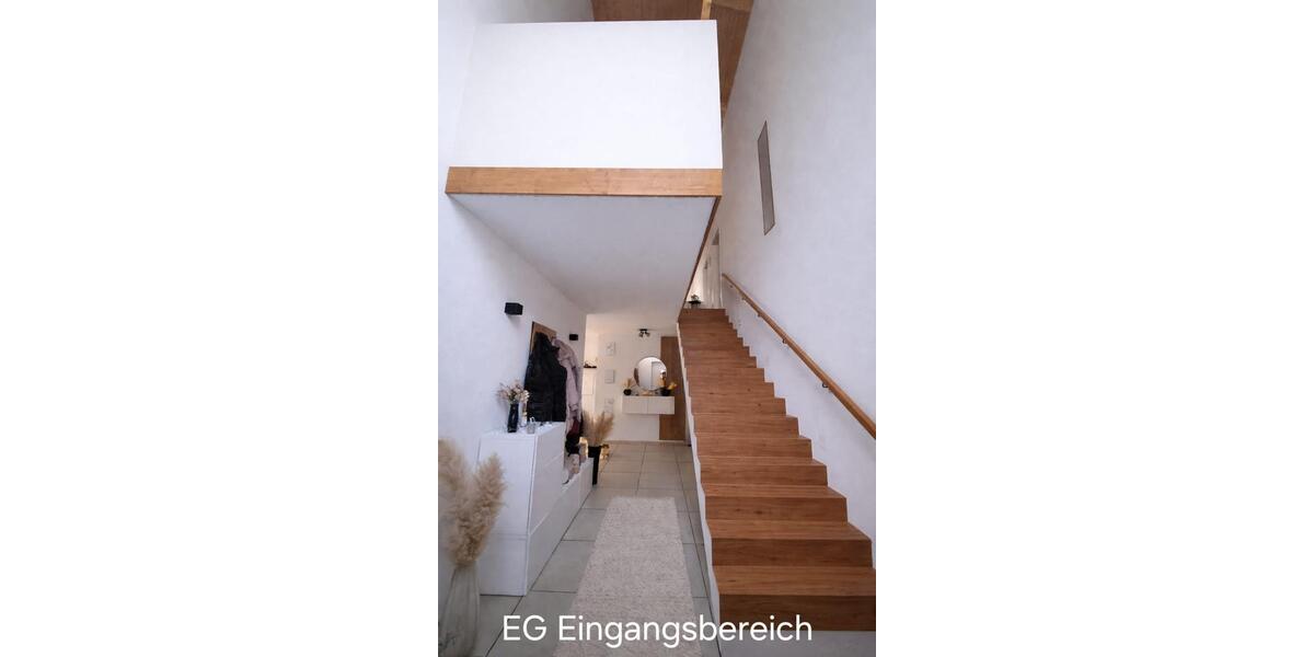 Einfamilienhaus Roden - 7 Zimmer, 254 m&sup2;, 599.000&euro; | Angebot:27003509