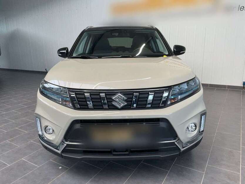Suzuki Vitara 7.800 km 23.300 € Grünwald 82031