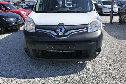 Renault Kangoo 102.000 km 8.300 &euro; München 81829