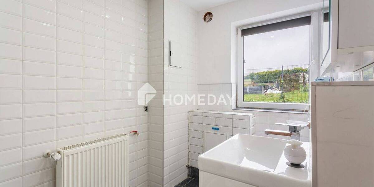 Reihenmittelhaus Fisch - 6 Zimmer, 157 m&sup2;, 499.000&euro; | Angebot:26892907