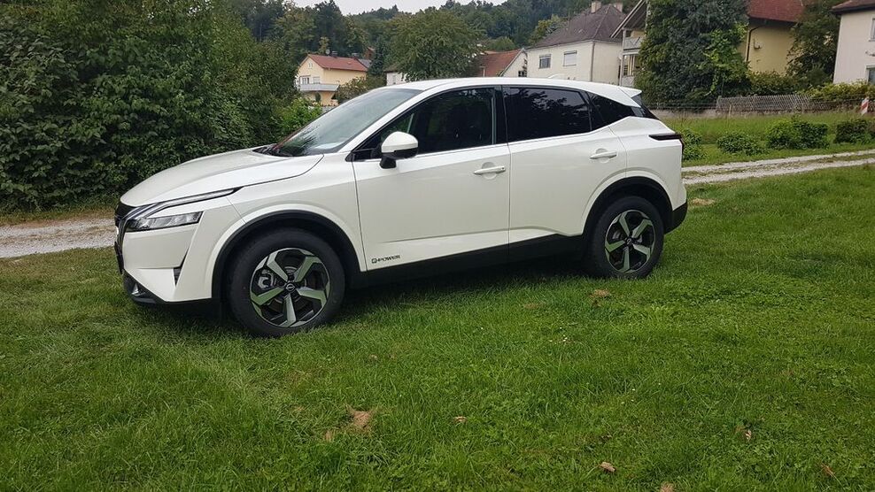 Nissan Qashqai 23.500 km 31.400 € Deggendorf 94469