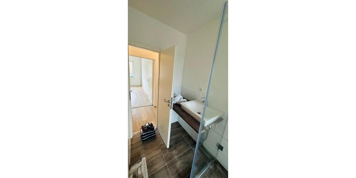 Hochparterre Warin - 2 Zimmer, 45 m&sup2;, 475&euro; | Angebot:25886377