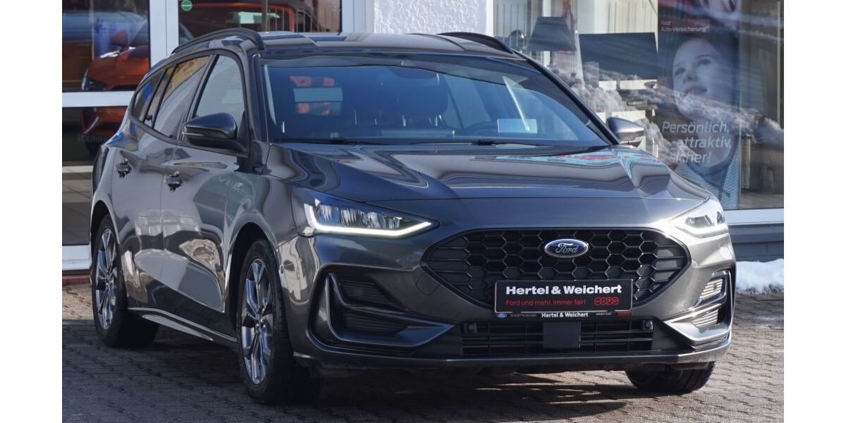 Ford Focus 11.180 km 23.990 &euro; Hainichen 09661