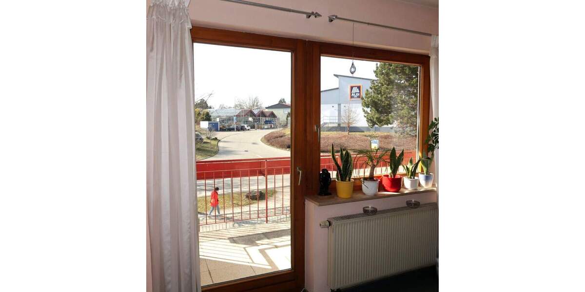 Etagenwohnung Oberndorf am Neckar Lindenhof - 3 Zimmer, 95 m&sup2;, 187.500&euro; | Angebot:25815058