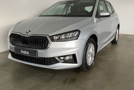 Skoda Fabia 5.000 km 18.450 &euro; Schmallenberg 57392