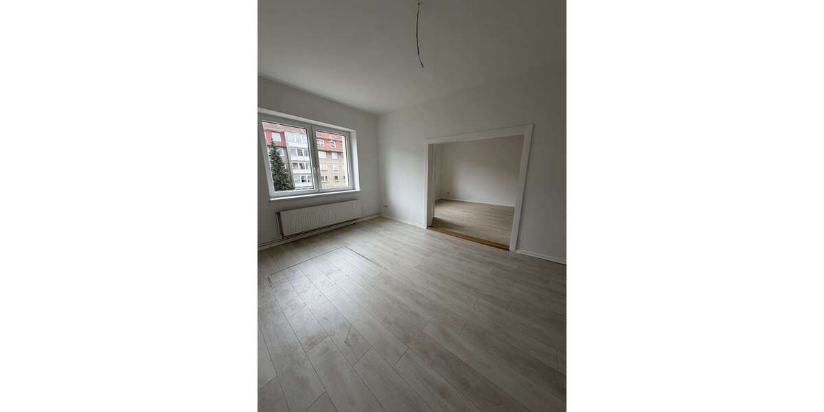 Etagenwohnung Hannover List - 4 Zimmer, 121 m&sup2;, 1.100&euro; | Angebot:27313202