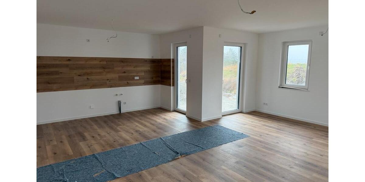 Etagenwohnung Roßleben-Wiehe Wiehe - 3 Zimmer, 100 m&sup2;, 1.000&euro; | Angebot:25178913