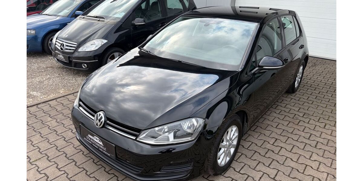 VW Golf 93.000 km 9.400 &euro; Gerstetten 89547