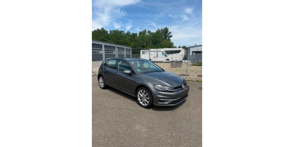 VW Golf 111.512 km 12.900 &euro; Ebringen 79285