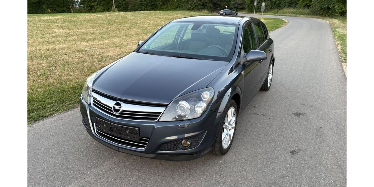 Opel Astra 131.000 km 3.299 &euro; Sigmaringen 72488