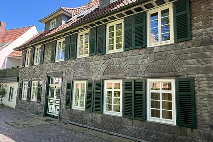 Haus Enger - 9 Zimmer, 200 m&sup2;, 335.000&euro; | Angebot:26396586