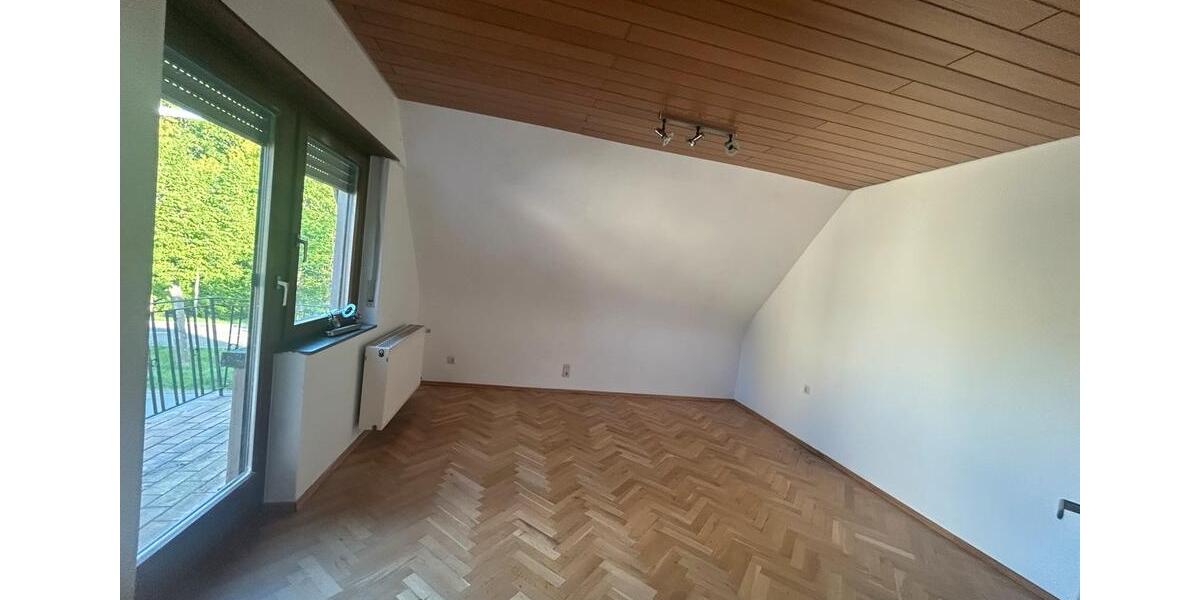 Etagenwohnung Landstuhl - 3 Zimmer, 85 m&sup2;, 800&euro; | Angebot:26374359