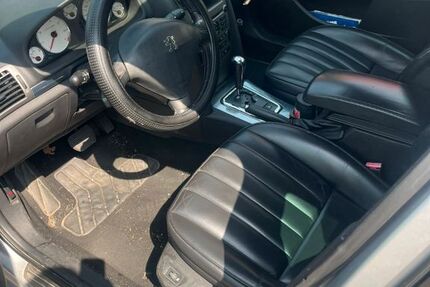 Peugeot 407 183.000 km 2.250 &euro; München 81375