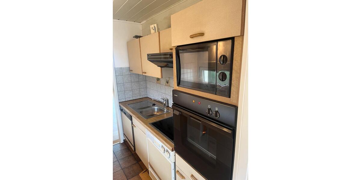 Hochparterre Tübingen - 3 Zimmer, 98 m&sup2;, 1.380&euro; | Angebot:25831255