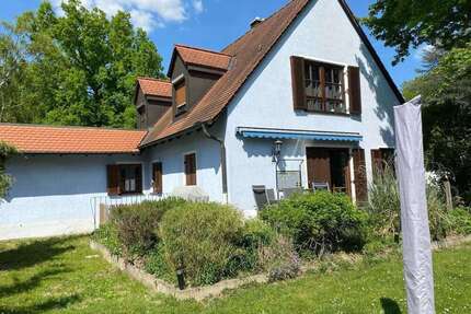 Haus zum Mieten in Nürnberg 1.780 € 160 m²