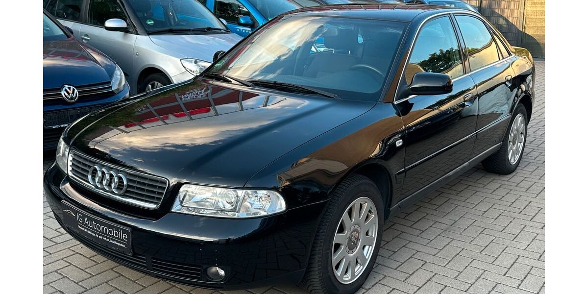 Audi A4 112.000 km 3.970 &euro; Köln 51109
