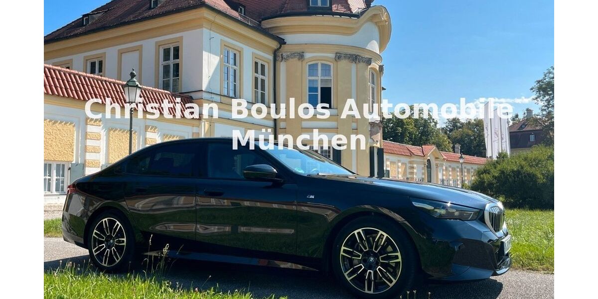 BMW i5 29.999 km 53.900 &euro; München 80797