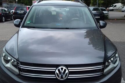 VW Tiguan 78.000 km 11.200 &euro; Recklinghausen 45657