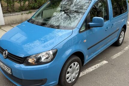VW Caddy 191.000 km 8.400 &euro; Leipzig 04317
