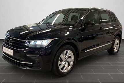 VW Tiguan 33.699 km 24.900 &euro; Wiesbaden 65189