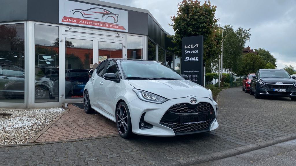 Toyota Yaris 23.000 km 22.490 &euro; Weinheim 69469