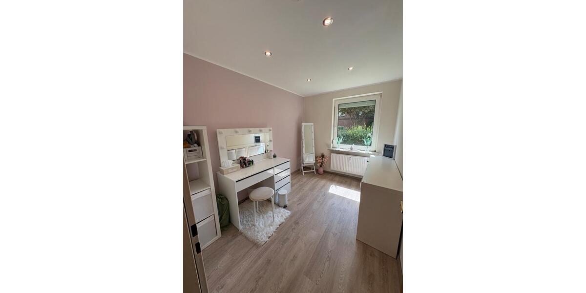 Hochparterre Lägerdorf - 3 Zimmer, 76 m&sup2;, 159.500&euro; | Angebot:27163161