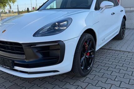 Porsche Macan 67.954 km 64.900 &euro; Friedberg 86316