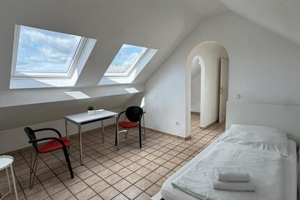 Wohnung Mönchengladbach Nord - 1 Zimmer, 30 m&sup2;, 400&euro; | Angebot:26021447