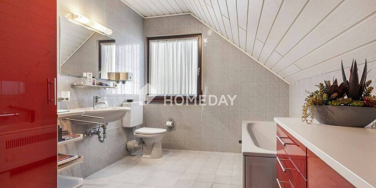 Einfamilienhaus Altdorf bei Nürnberg Röthenbach - 5 Zimmer, 121 m&sup2;, 599.000&euro; | Angebot:26290241