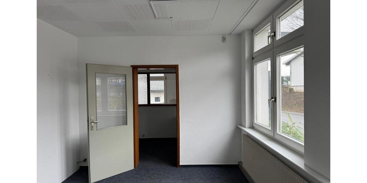 Gewerbeobjekt Finnentrop - 1.250&euro; | Angebot:24916674