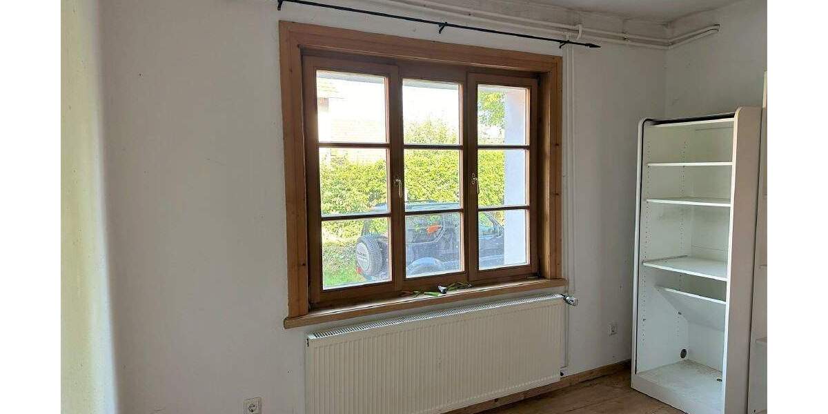 Mehrfamilienhaus, Wohnhaus Friedland-Lichtenhagen Lichtenhagen - 8 Zimmer, 222 m&sup2;, 235.000&euro; | Angebot:25670416