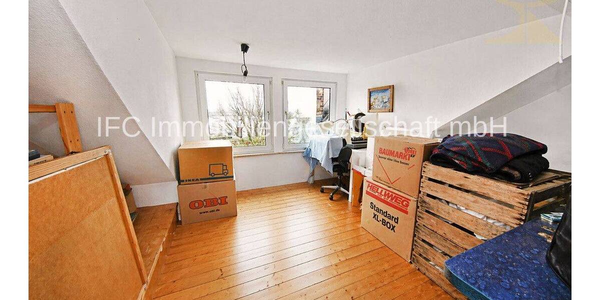 Etagenwohnung Dessau-Roßlau Siedlung - 4 Zimmer, 110 m&sup2;, 192.000&euro; | Angebot:26807340