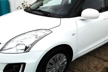Suzuki Swift 76.404 km 7.999 € Dresden 01237