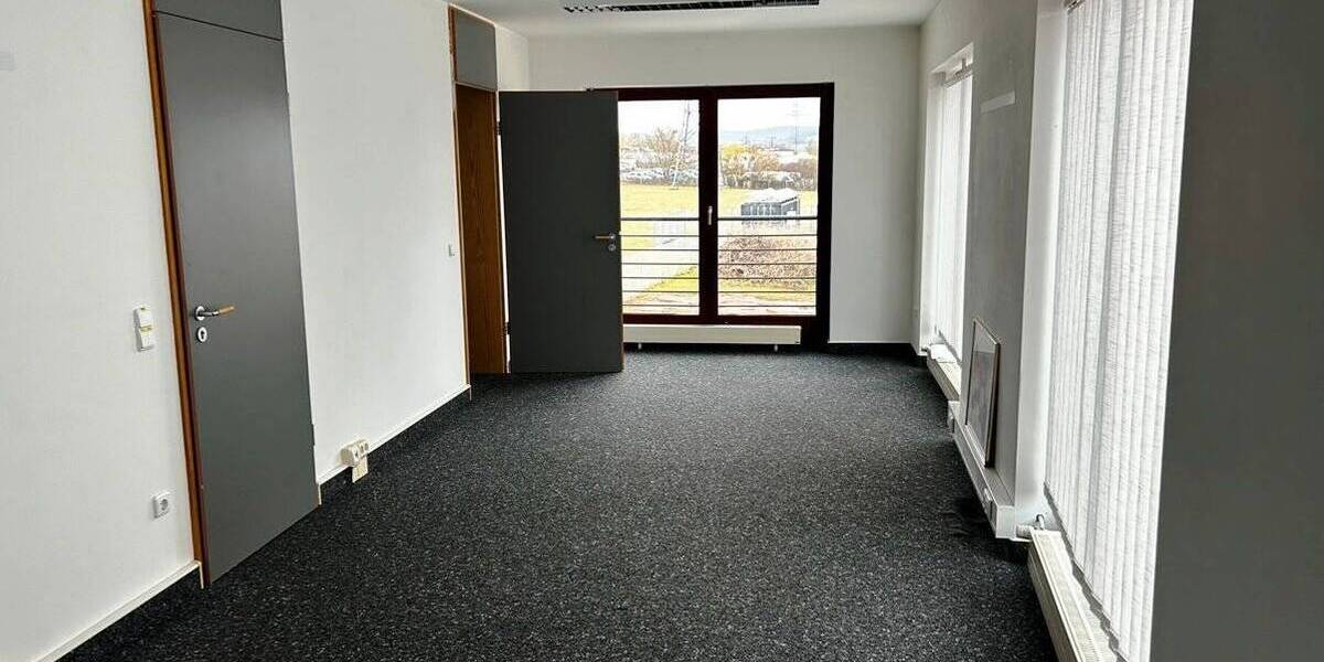 Gewerbeobjekt Haßfurt - 5 Zimmer, 382 m&sup2;, 2.300&euro; | Angebot:19440766