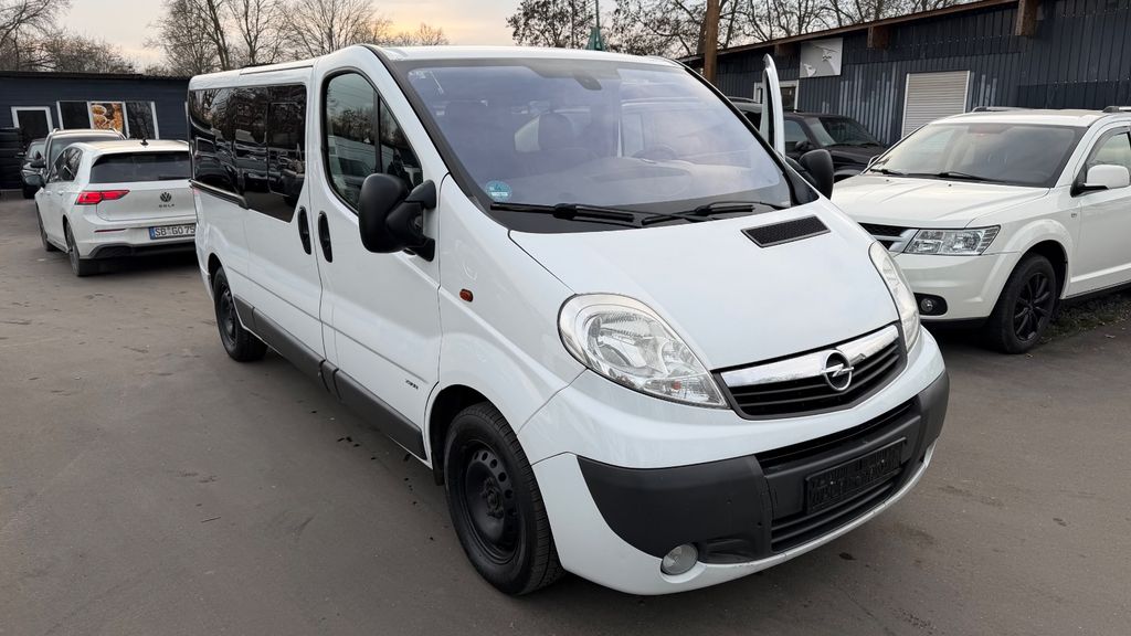 Opel Vivaro 199.760 km 10.499 &euro; Frankfurt am Main 60486