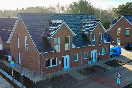 Neuwertige Doppelhaushälfte in Papenburg 5 zimmer