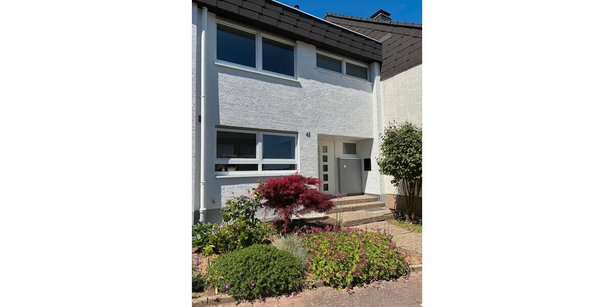 Reihenhaus Frankfurt am Main Bonames - 4.5 Zimmer, 138 m&sup2;, 2.000&euro; | Angebot:26418789