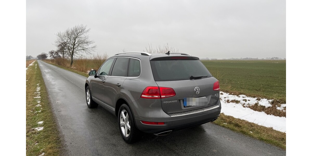 VW Touareg 168.000 km 17.999 &euro; Oldenswort 25870