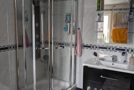 Haus Bad Berleburg - 9 Zimmer, 148 m&sup2;, 370.000&euro; | Angebot:26944773